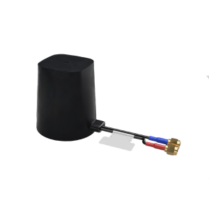 MA341.A – 2-in-1 Black Magnet Mount Combination Antenna With GNSS and 5G/4G